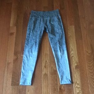Lululemon balance and resist legging